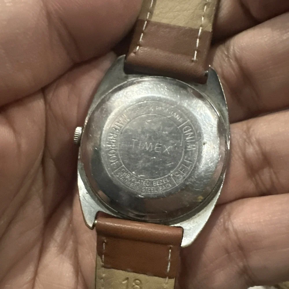 Working Vintage 1969 Timex Square Self wind Automatic Mens Watch New Strap 35mm